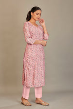 Load image into Gallery viewer, Sunaina Digital Printed Fabric Light Pink Top
