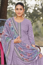 Load image into Gallery viewer, Lavender Cotton Butti Digital Printed Work Salwar Suit
