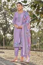 Load image into Gallery viewer, Lavender Cotton Butti Digital Printed Work Salwar Suit
